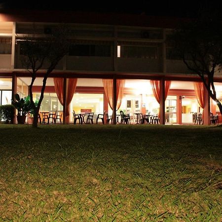 Le Domaine Des Oliviers Apartment Saint-Cyr-sur-Mer Phòng bức ảnh