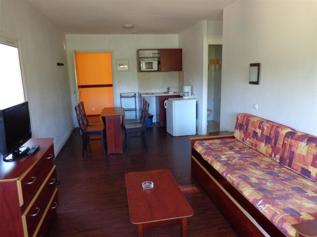 Le Domaine Des Oliviers Apartment Saint-Cyr-sur-Mer Phòng bức ảnh