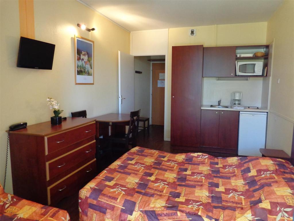 Le Domaine Des Oliviers Apartment Saint-Cyr-sur-Mer Phòng bức ảnh