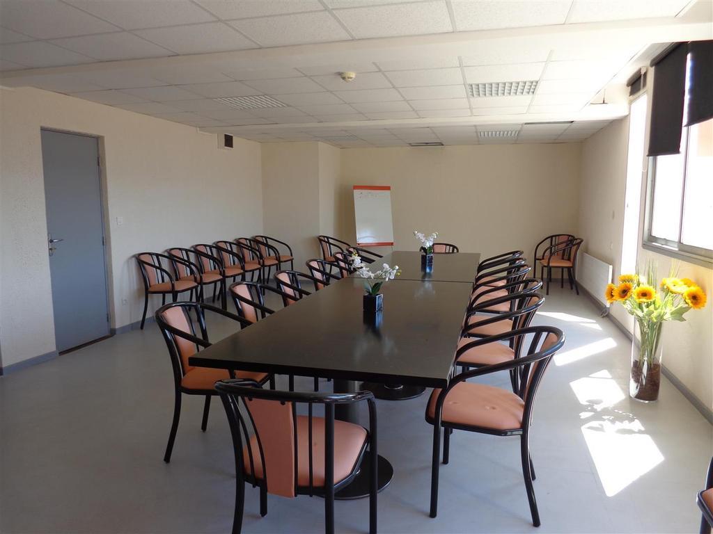 Le Domaine Des Oliviers Apartment Saint-Cyr-sur-Mer Ngoại thất bức ảnh