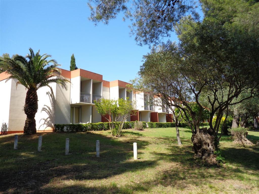 Le Domaine Des Oliviers Apartment Saint-Cyr-sur-Mer Ngoại thất bức ảnh
