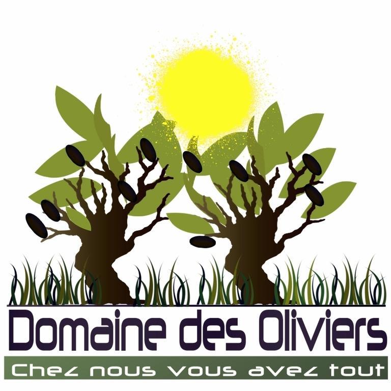 Le Domaine Des Oliviers Apartment Saint-Cyr-sur-Mer Ngoại thất bức ảnh